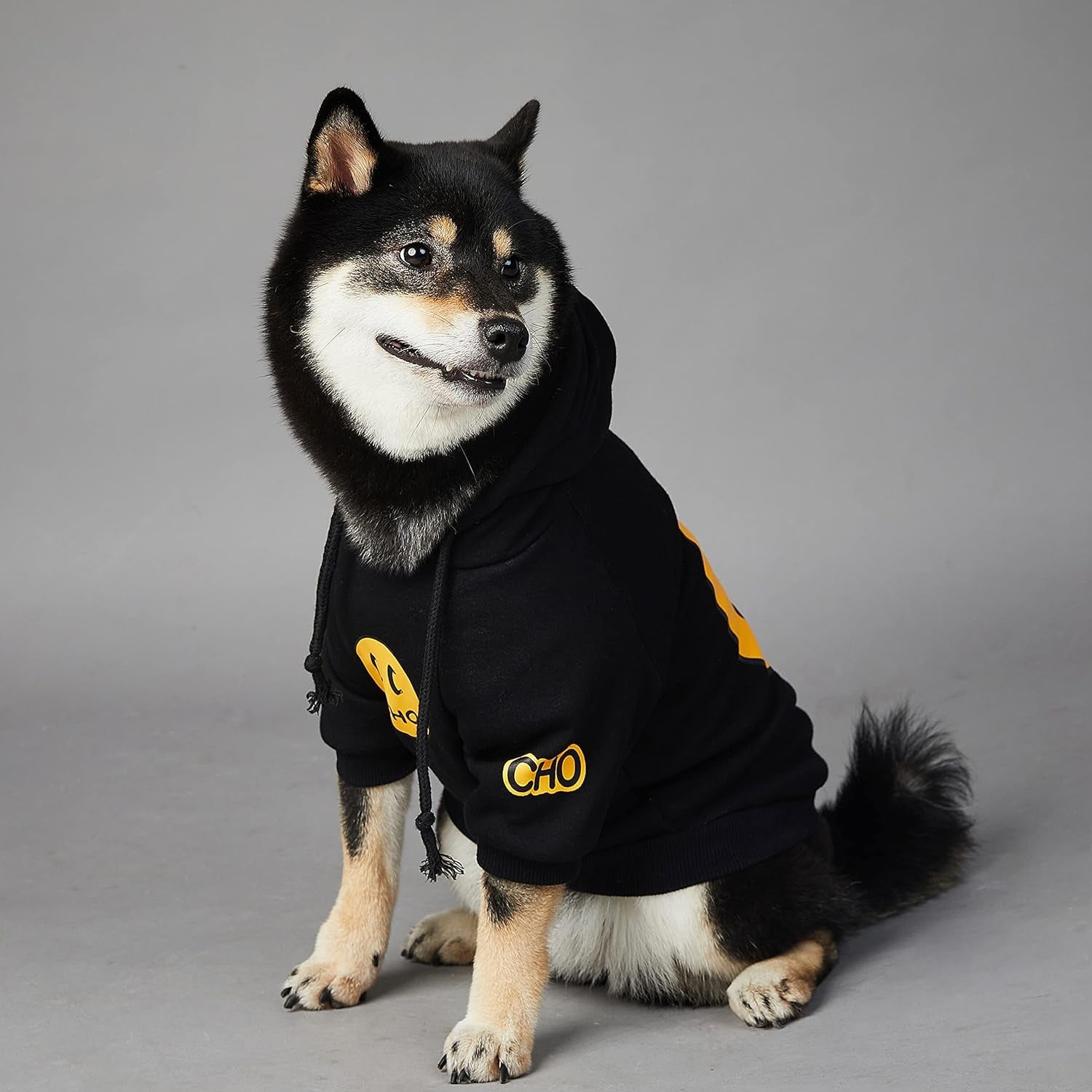 "Smiley Face Dog Hoodie – Stylish Cotton Sweatshirt for Dogs & Cats, Cozy Pet Outfit for Small to Large Breeds (2XL, Black)"